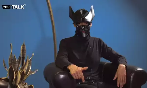 Manu Invisible a YouTalk: “Dipingo i cavalcavia di notte con la luce della luna”