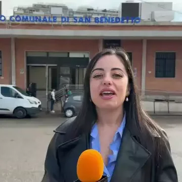 Calcio al mercato, ep. 11: il Cagliari vince 4-1 contro il Lecce, le interviste ai tifosi