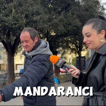 Calcio al mercato, ep. 10: il Cagliari pareggia con il Milan a San Siro, le interviste ai tifosi