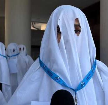 A Cagliari la protesta degli oss fantasma di fronte al Consiglio regionale