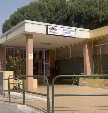 Storie e voci dalla casa di Cagliari che accoglie i piccoli pazienti oncologici e le loro famiglie: il reportage
